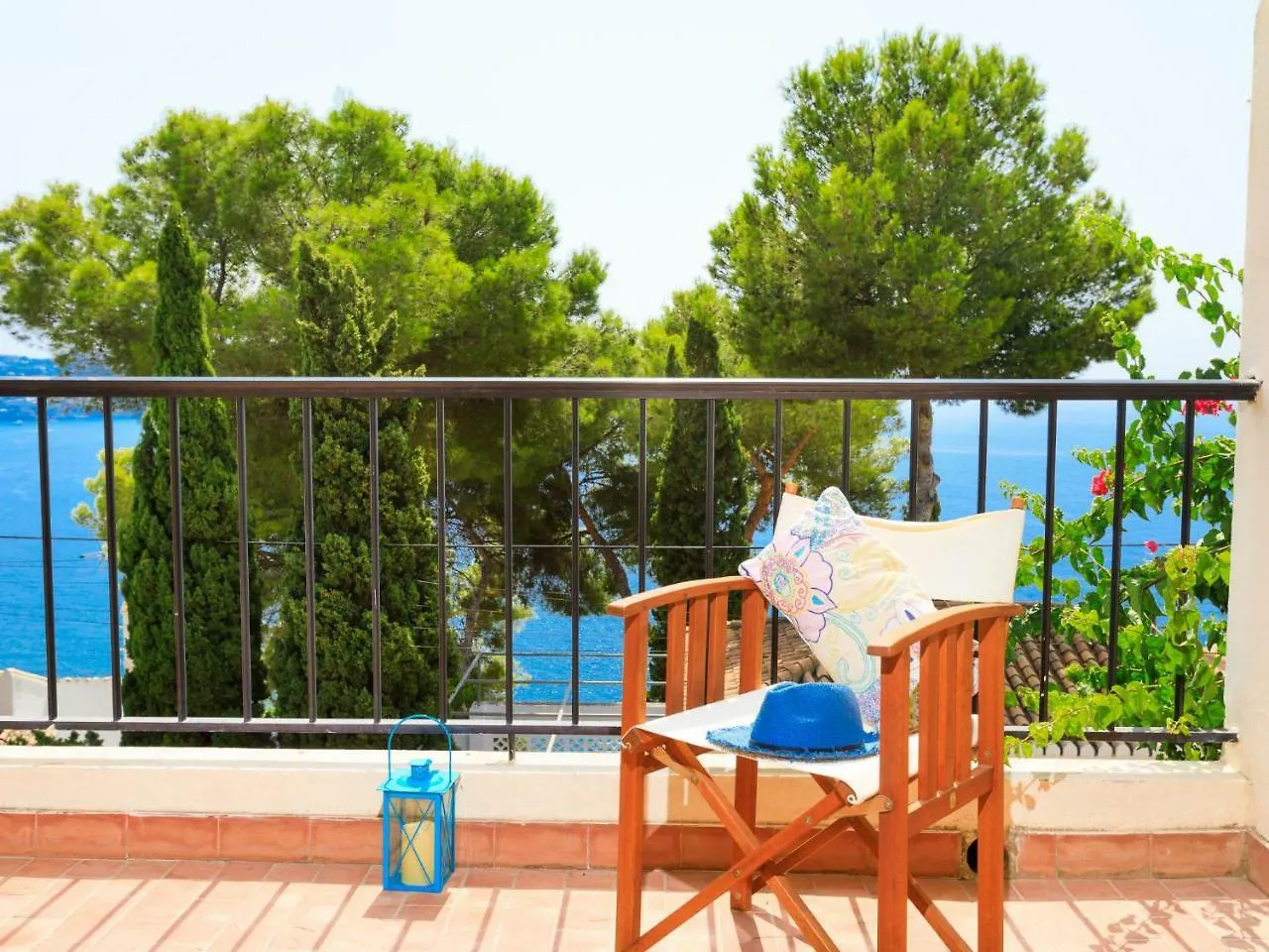 Apartment Tropicana 46 La Herradura  Spain